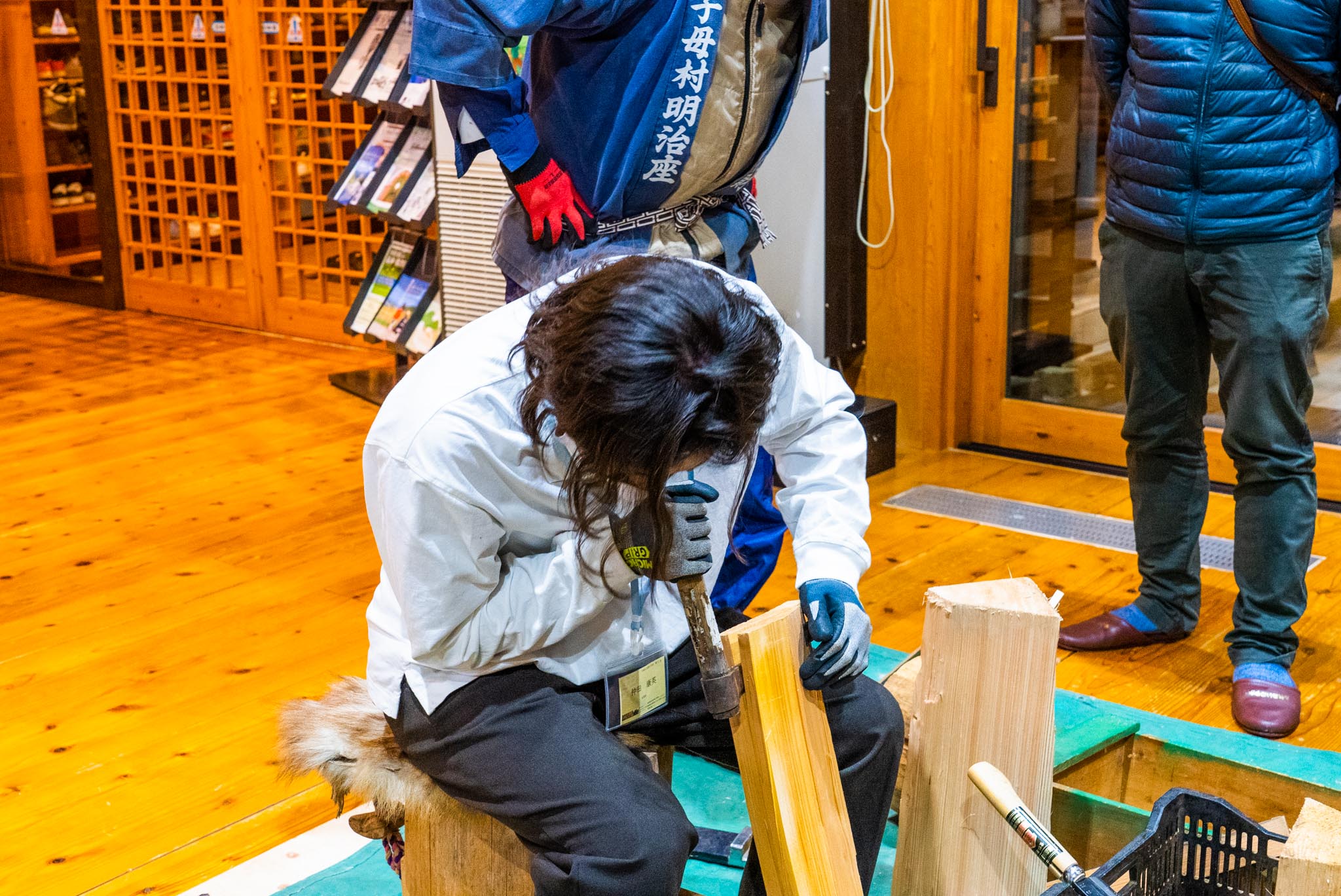 地元の職人さんとのふれあい